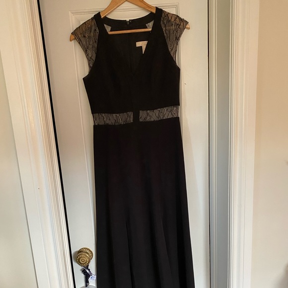 Black long dress with lace, size UK 6 - Picture 2 of 4